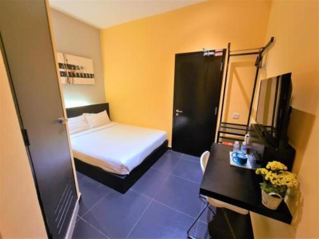 Ink Hotel