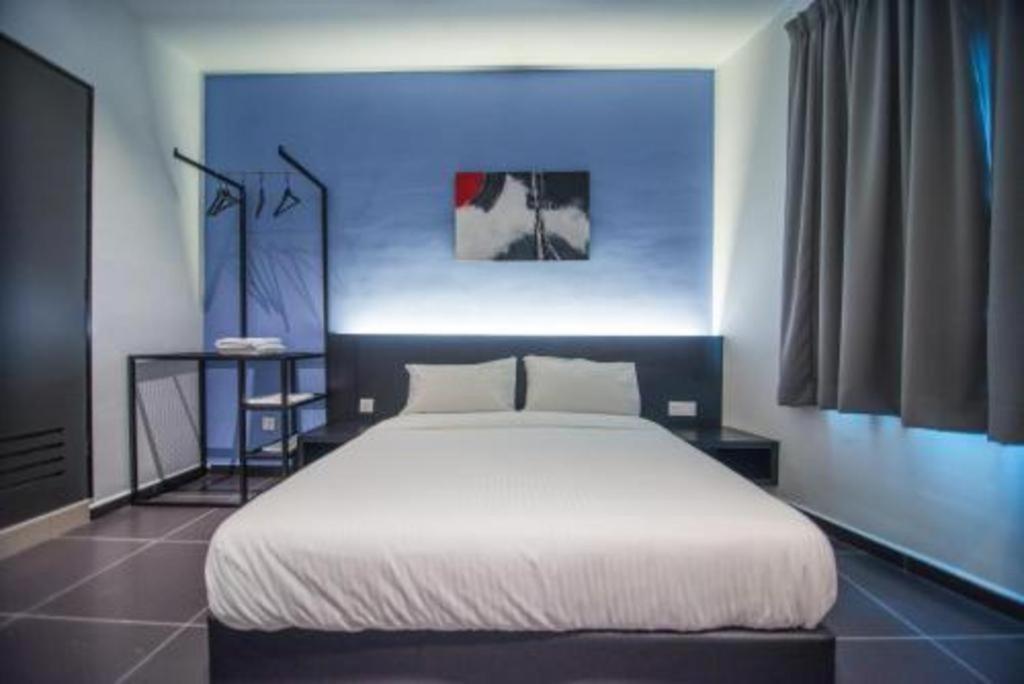 Hotel Ink